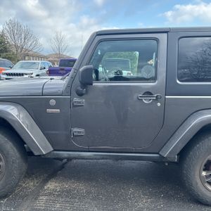 Jeep Wrangler 75th Anniversary Edition - 4