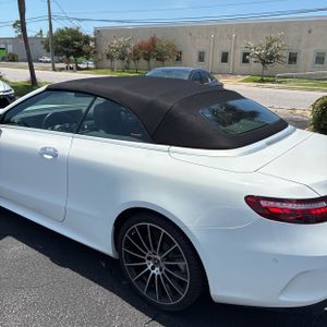 صورة 5 لـ 2023 Mercedes-BENZ E-CLASS