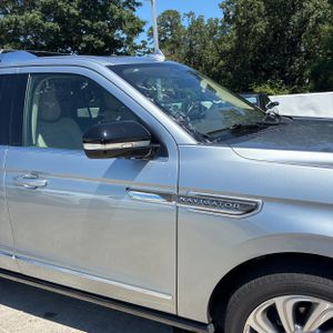 صورة مصغرة 13 لـ 2024 Lincoln NAVIGATOR RESERVE