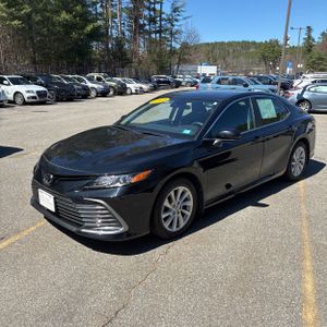 TOYOTA CAMRY - 1