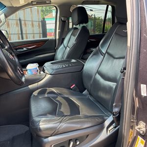 صورة مصغرة 31 لـ 2015 Cadillac ESCALADE LUXURY