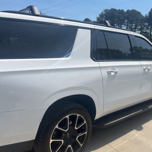 Chevrolet Suburban RST - 9