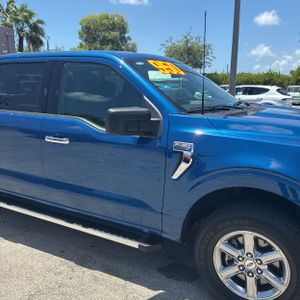 صورة مصغرة 13 لـ 2025 FORD F-150 XLT