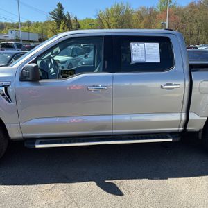 FORD F-150 XLT - 4