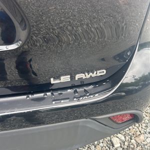 2023 Toyota HIGHLANDER LE 缩略图 23