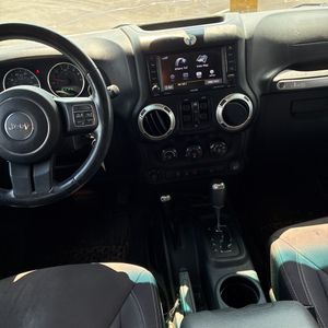 2013 JEEP WRANGLER SAHARA — миниатюра 36