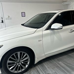2019 Infiniti Q50 3.0T LUXE photo 2