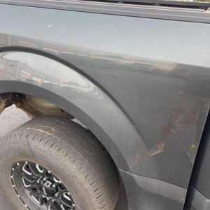 صورة مصغرة 62 لـ 2018 FORD F150 XLT