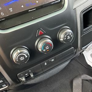 2017 RAM 1500 EXPRESS 缩略图 72