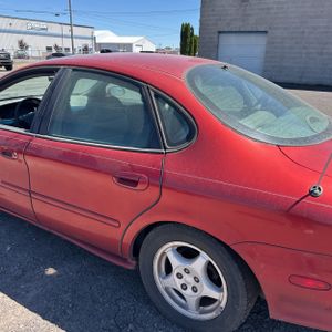 صورة 6 لـ 1996 FORD TAURUS SHO
