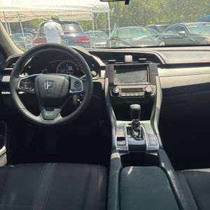 صورة مصغرة 35 لـ 2018 Honda CIVIC LX