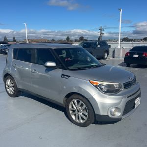 2017 KIA SOUL + — миниатюра 12