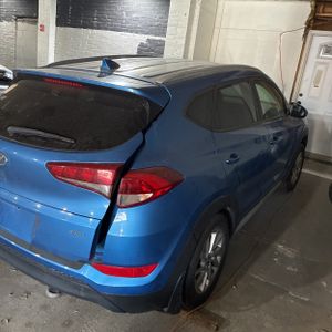 HYUNDAI TUCSON SEL - 8