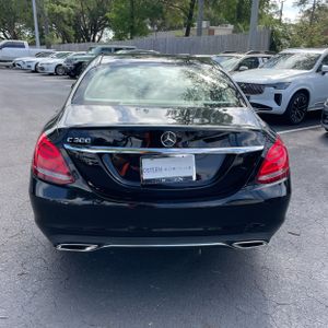 MERCEDES-BENZ C-CLASS - 7