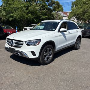 صورة 1 لـ 2022 Mercedes-BENZ GLC