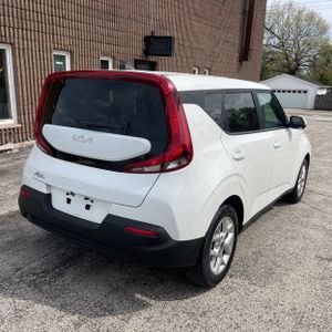 KIA SOUL LX - 8