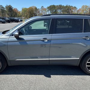 VOLKSWAGEN TIGUAN SE 4MOTION - 4