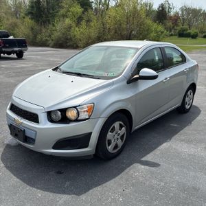 CHEVROLET SONIC LS AUTO - 1