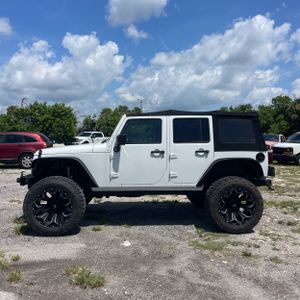 2017 JEEP WRANGLER UNLIMITED RUBICON — фото 3