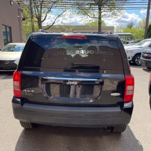 JEEP PATRIOT LATITUDE - 7