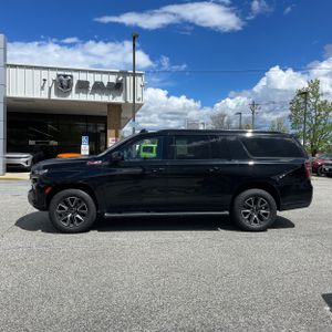 CHEVROLET SUBURBAN Z71 - 3