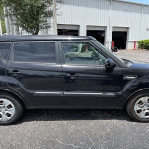 صورة مصغرة 11 لـ 2013 KIA SOUL BASE
