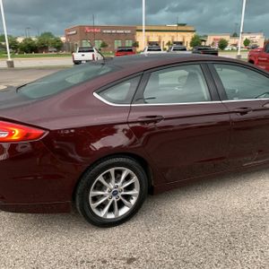 FORD FUSION SE - 9
