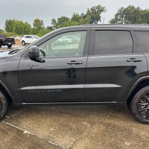 2019 JEEP GRAND CHEROKEE ALTITUDE — фото 4