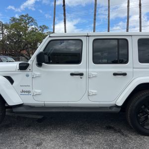 JEEP WRANGLER SAHARA 4XE - 4