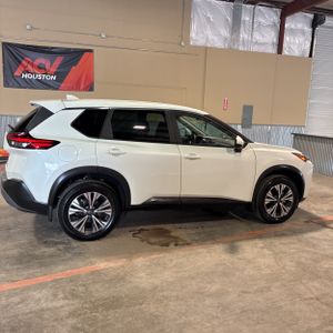 NISSAN ROGUE SV - 10