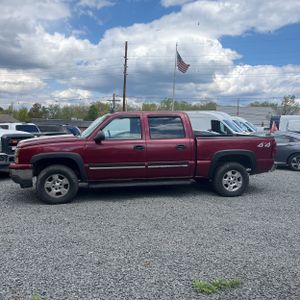 CHEVROLET SILVERADO 1500 LT1 - 3