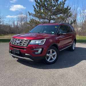 FORD EXPLORER XLT - 1