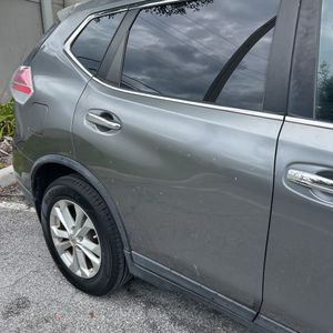 2015 Nissan ROGUE SV thumbnail 60