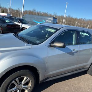 CHEVROLET EQUINOX LS - 2