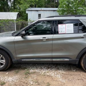 FORD EXPLORER XLT - 4