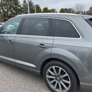 AUDI Q7 3.0T PREMIUM - 6