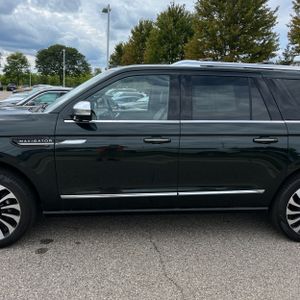 2023 Lincoln NAVIGATOR L BLACK LABEL 照片 4