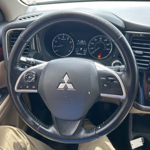 2015 Mitsubishi OUTLANDER SE thumbnail 68