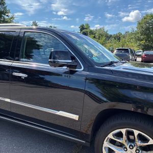 2018 Cadillac ESCALADE ESV PREMIUM LUXURY — фото 9