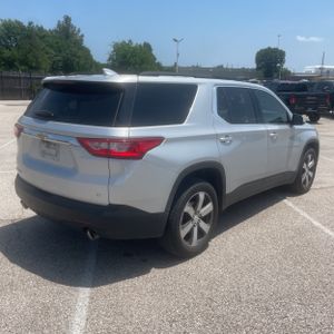 CHEVROLET TRAVERSE - 8