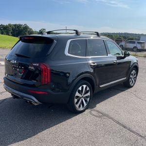 صورة 8 لـ 2022 KIA TELLURIDE S