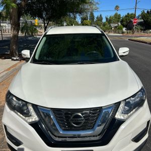 2017 Nissan ROGUE SV 照片 15