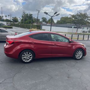 HYUNDAI ELANTRA - 10