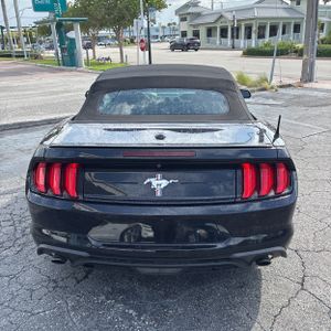 FORD MUSTANG ECOBOOST PREMIUM - 7