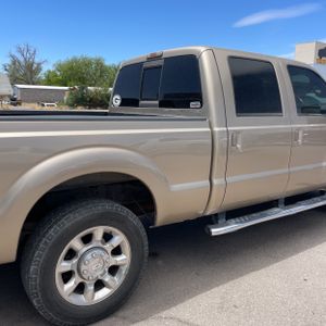 FORD F-250 SUPER DUTY LARIAT - 9