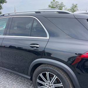 2026 Mercedes-BENZ GLE photo 6