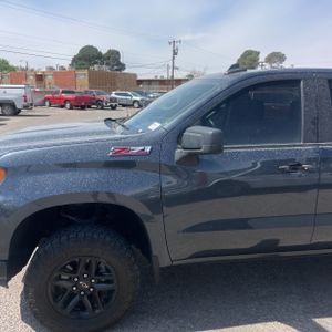 CHEVROLET SILVERADO 1500 LT TRAIL BOSS - 2