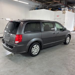 صورة 10 لـ 2019 Dodge GRAND CARAVAN SE
