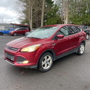 FORD ESCAPE SE - 1