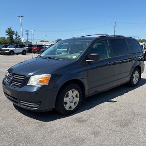 2008 Dodge GRAND CARAVAN SE — фото 1